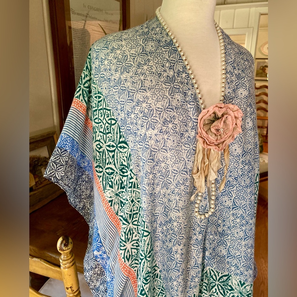 Do Everything In Love Multicolor Patterned Kimono - image 1